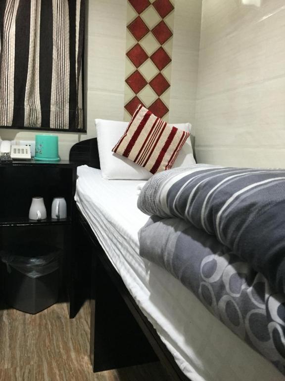 Reliance Inn Хонконг Екстериор снимка